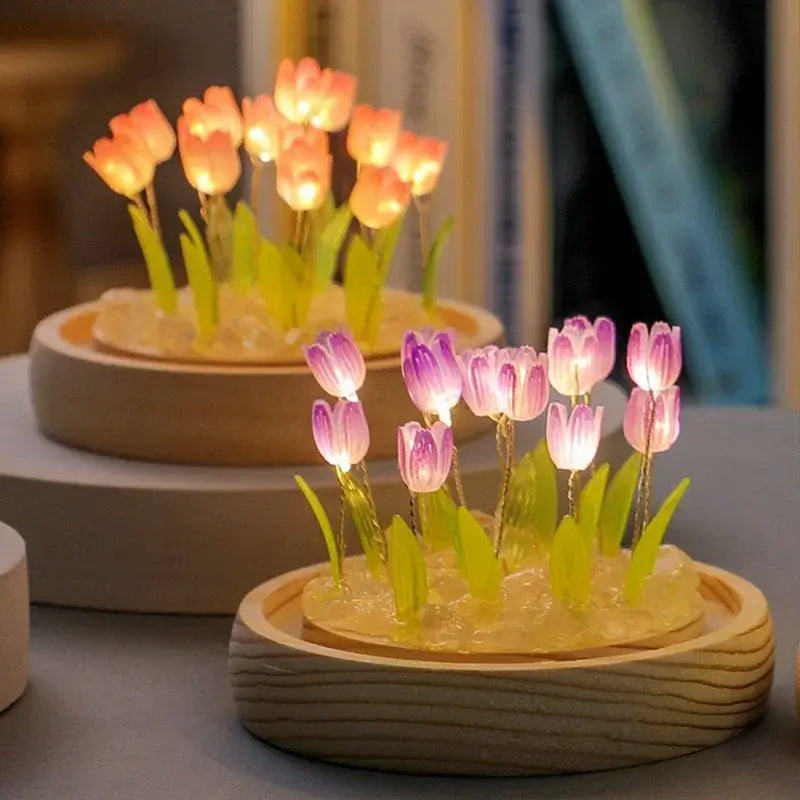 Luminária Bola de Cristal, com Tulipas - Cristal Encantado