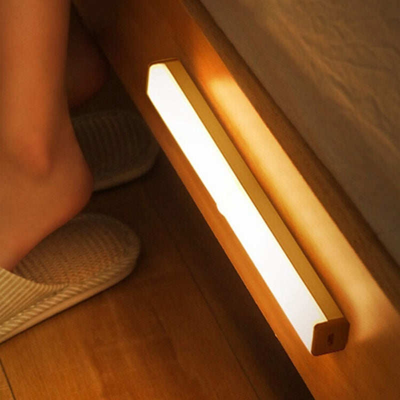 Lâmpada noturna de LED, com sensor de movimento - NightLamp