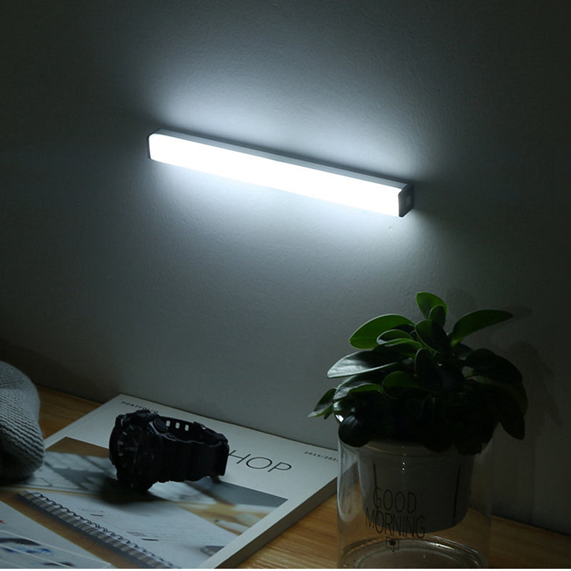 Lâmpada noturna de LED, com sensor de movimento - NightLamp